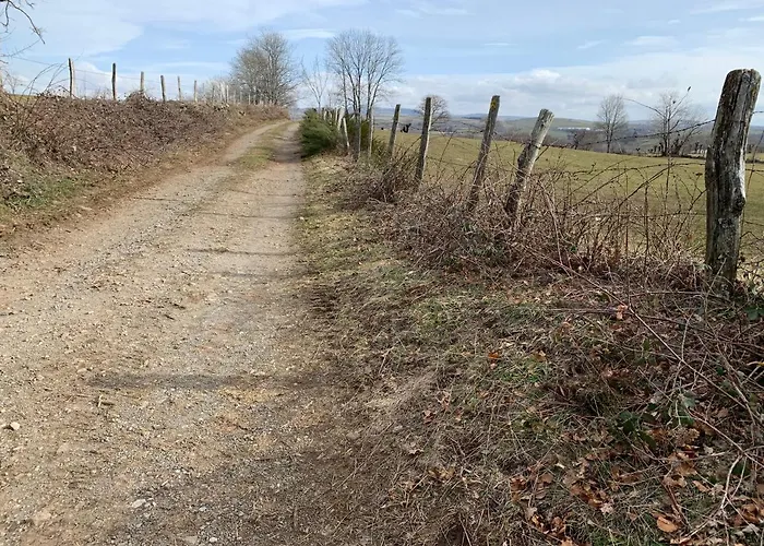 بيت للعطل Fontanies En Aubrac لاغيول